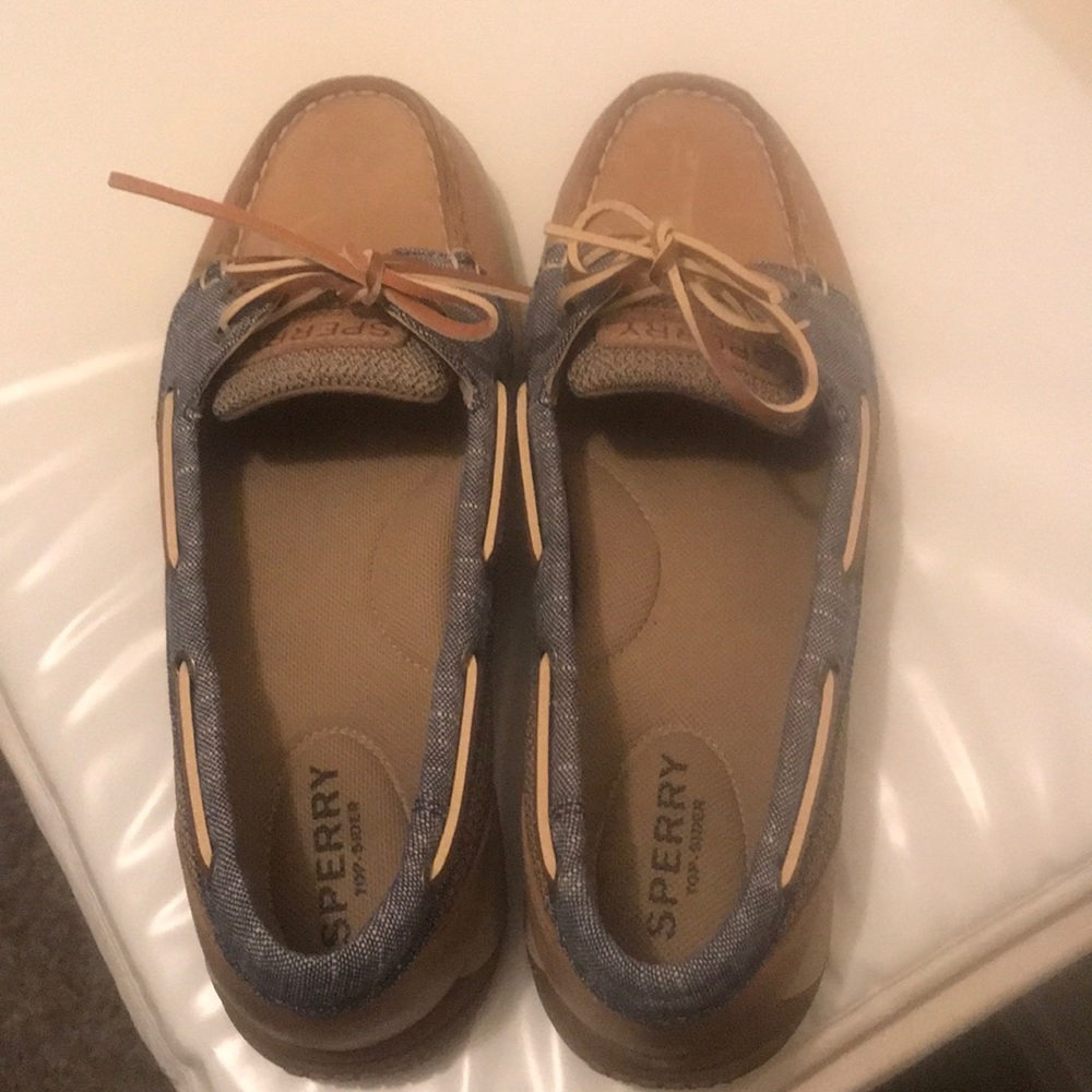 Sperry Shoes NWOT!